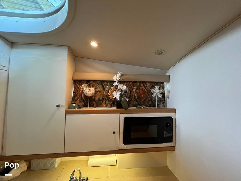 Slide: The Image of Carver 310 Express 1997 - 15340661