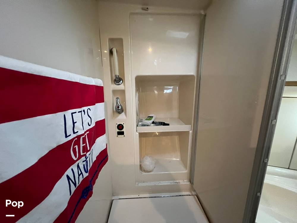 Slide: The Image of Carver 310 Express 1997 - 15340665