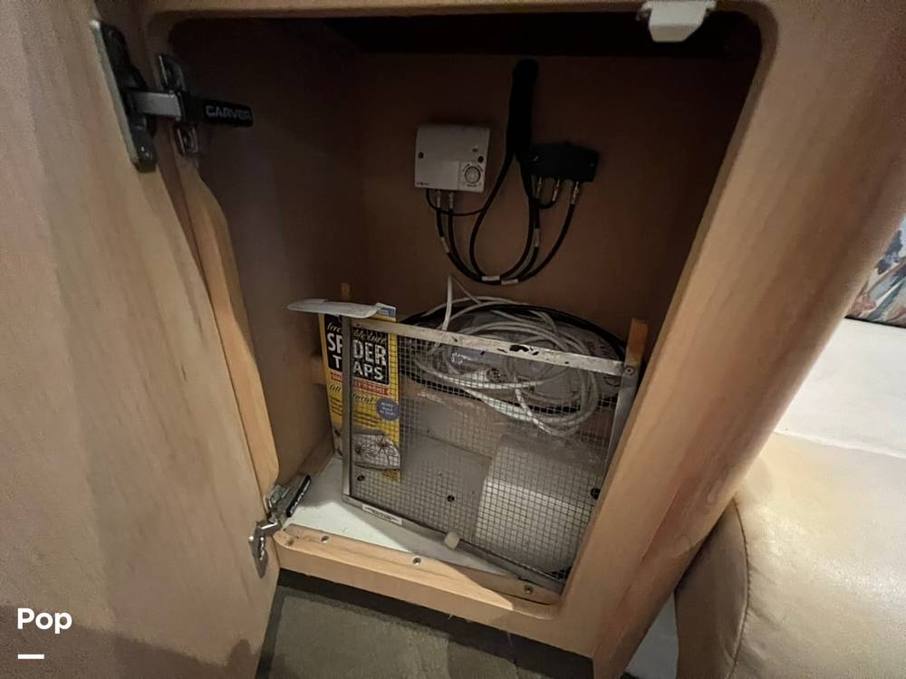 Slide: The Image of Carver 310 Express 1997 - 15340677