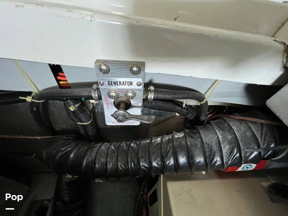 Slide: The Image of Carver 310 Express 1997 - 15340687