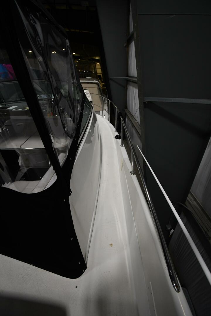 Slide: The Image of Carver 35 2000 - 5201152