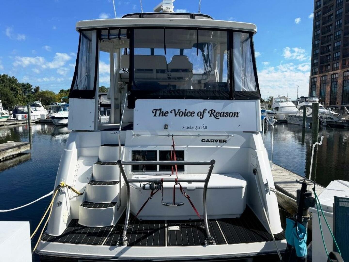 Slide: The Image of Carver 355 Aft Cabin 1995 - 4721457