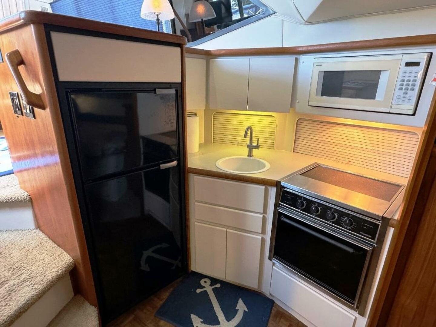 Slide: The Image of Carver 355 Aft Cabin 1995 - 4721462