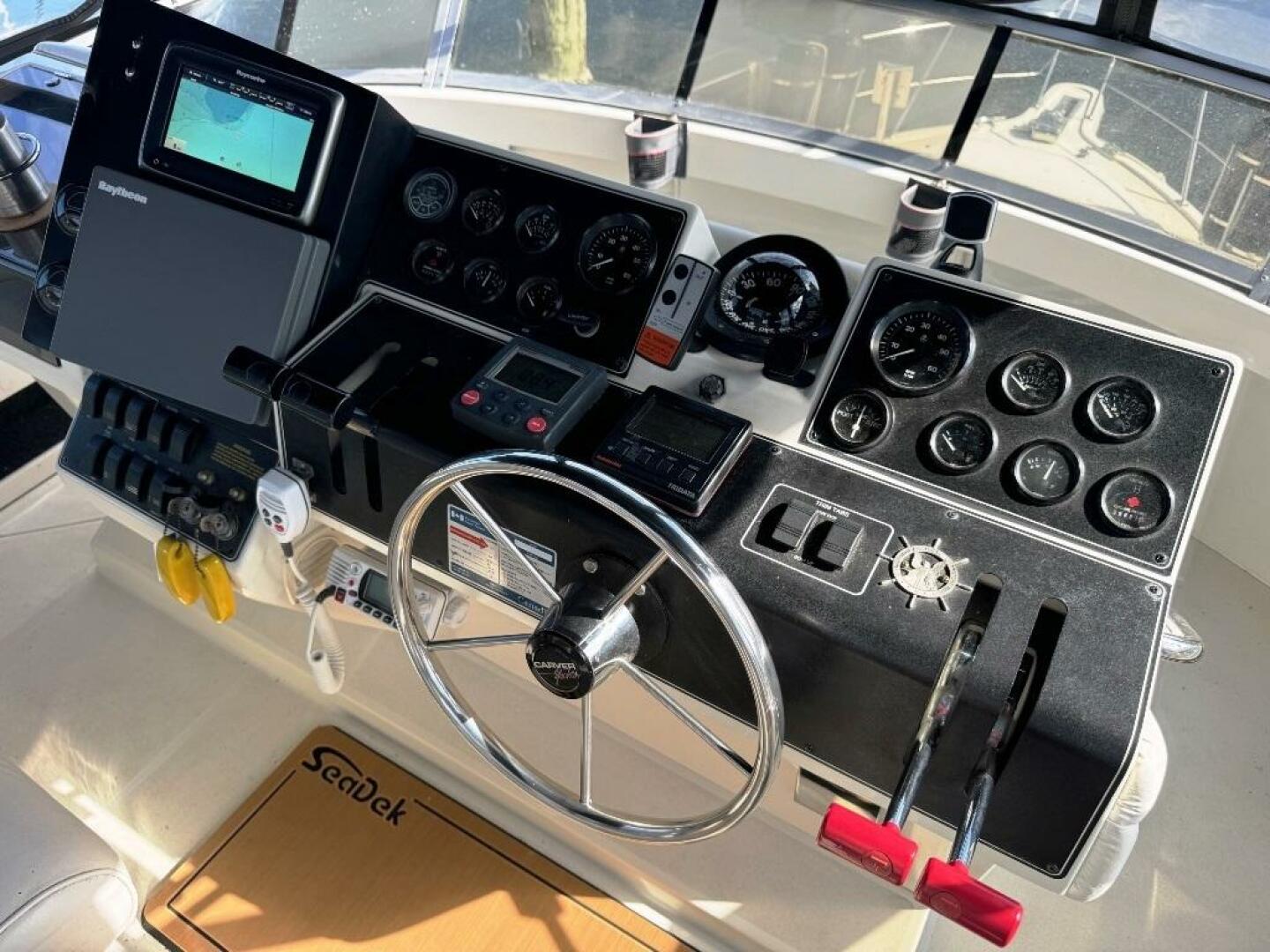 Slide: The Image of Carver 355 Aft Cabin 1995 - 4721463