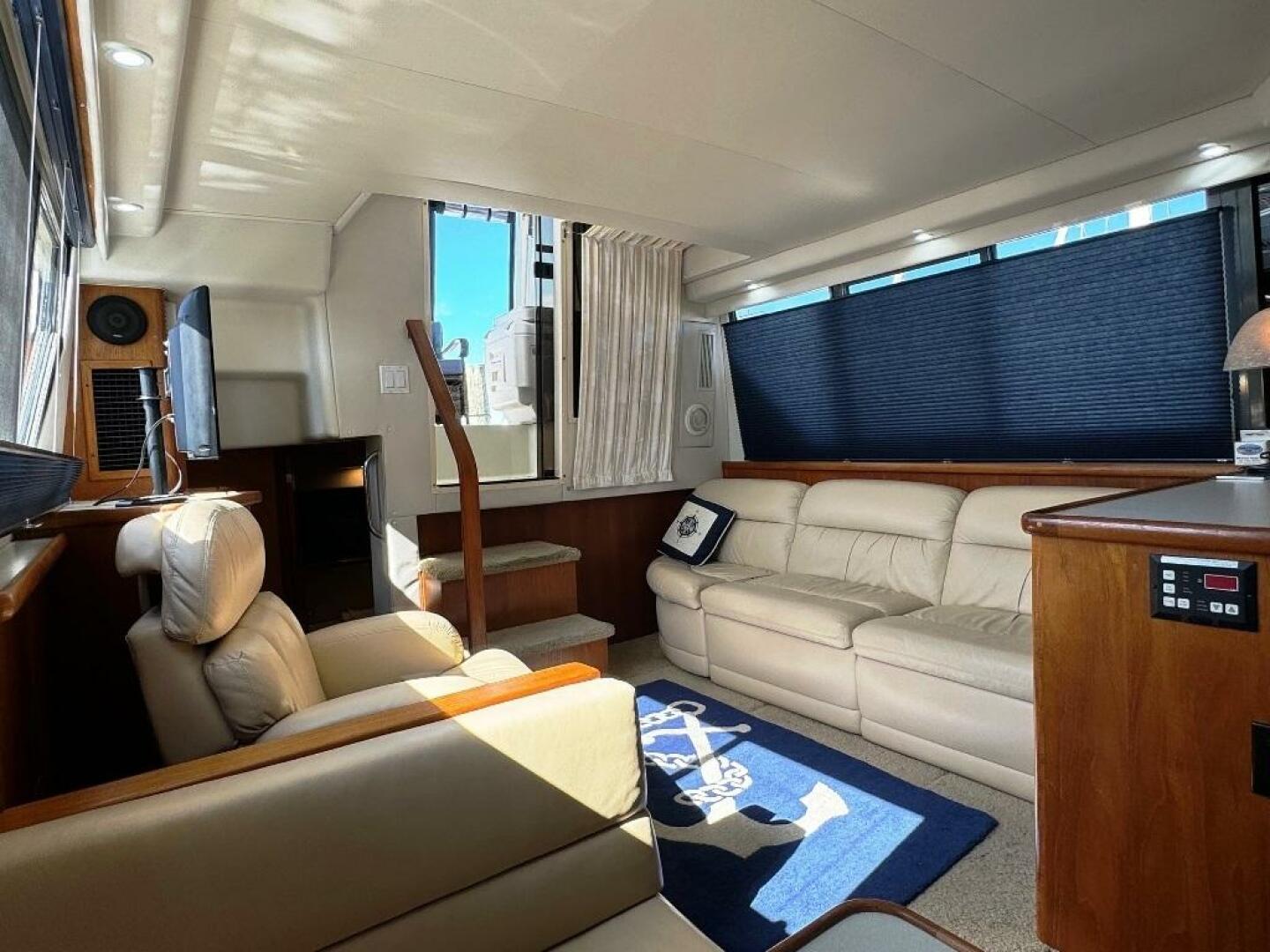 Slide: The Image of Carver 355 Aft Cabin 1995 - 4721467