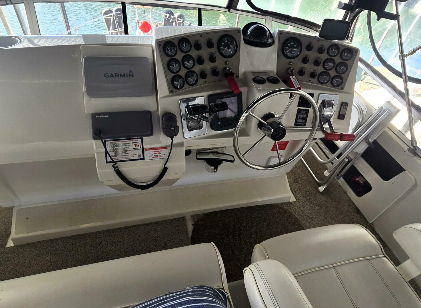 Slide: The Image of Carver 355 Aft Cabin 1998 - 4997639