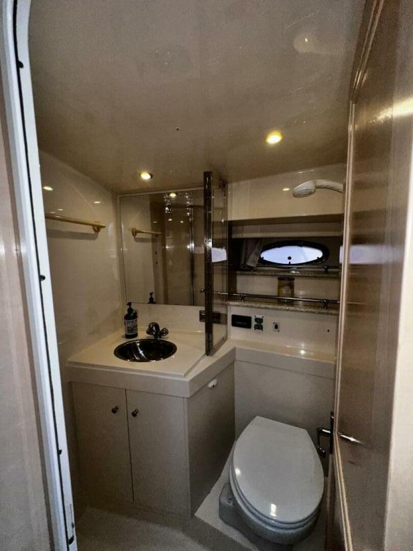 Slide: The Image of Guest cabin head - 4551930