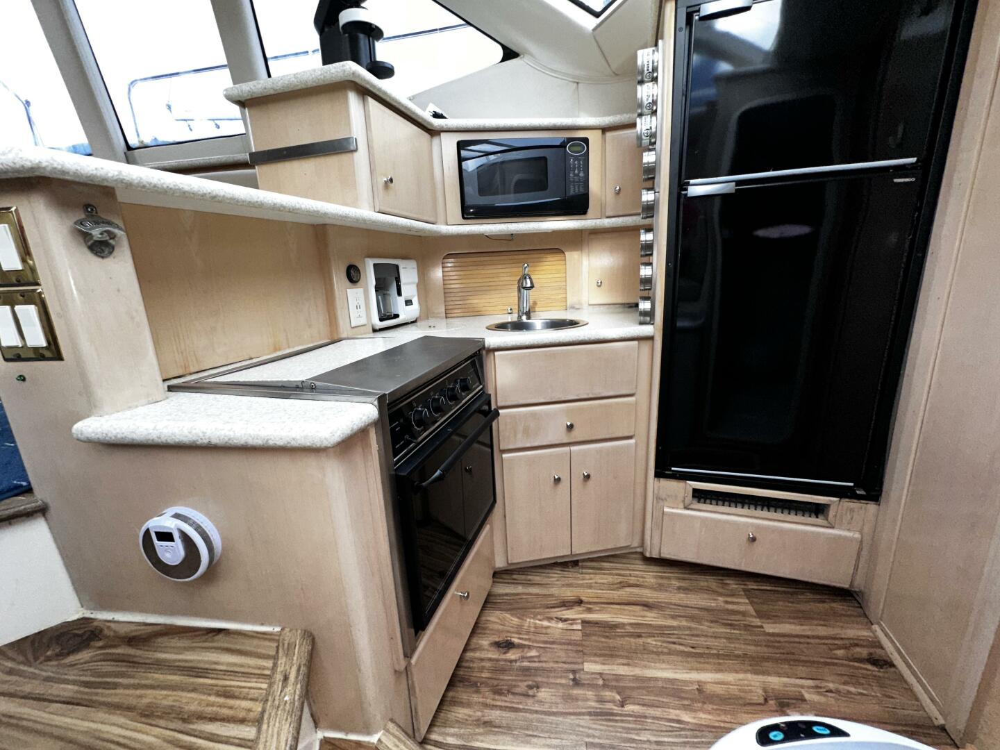 Slide: The Image of Modern kitchen - 4551936