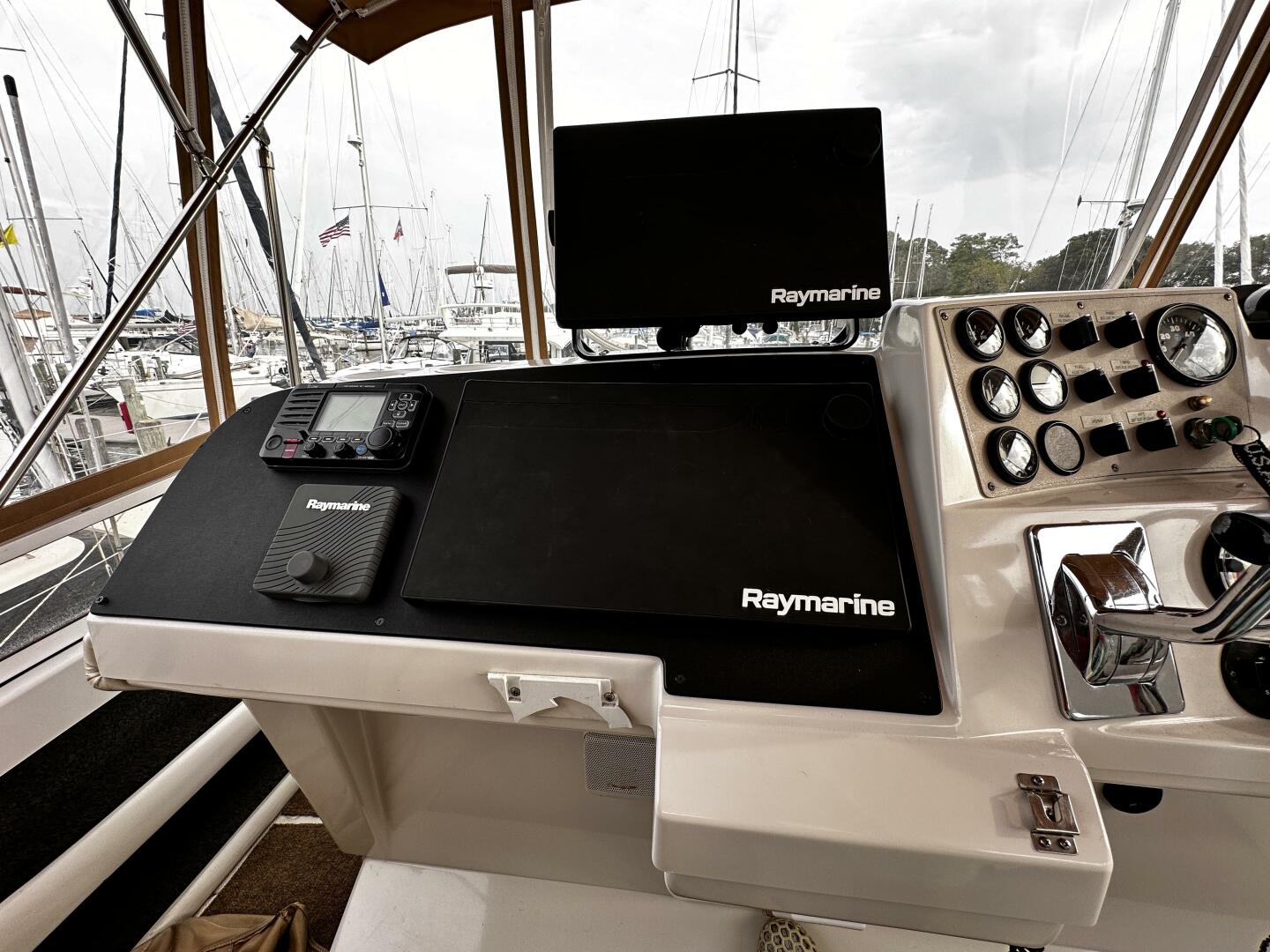 Slide: The Image of New 12" & 16" - 4551945