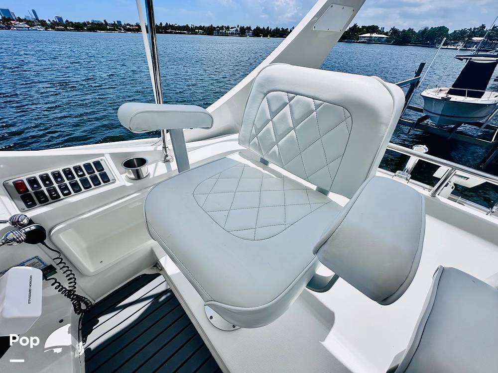 Slide: The Image of Captain's Chair - 14581801