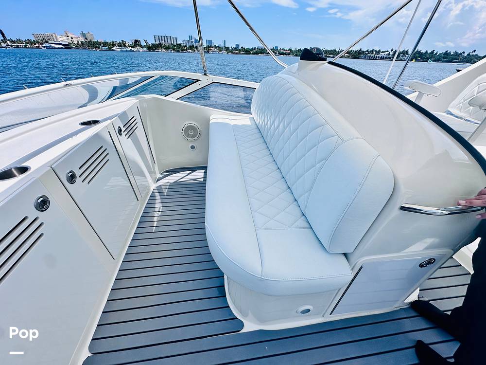 Slide: The Image of Carver 35 Super Sport 2007 - 14581781