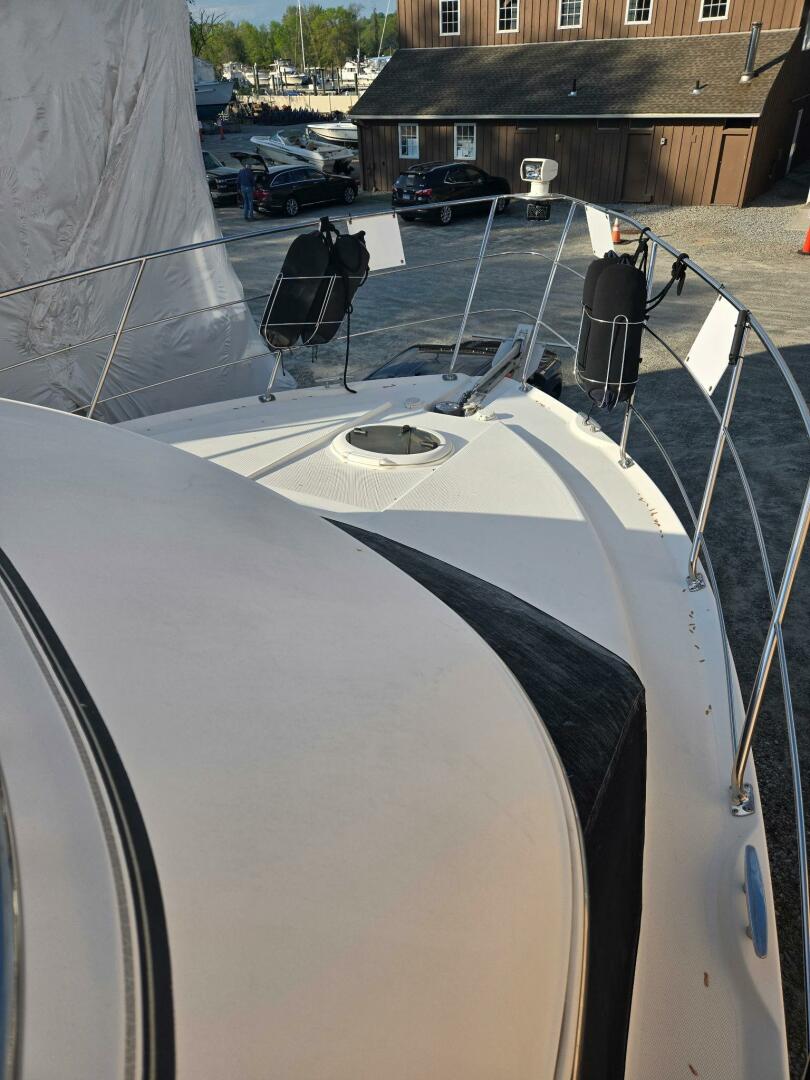 Slide: The Image of Carver 360 Sport Sedan 2003 - 5348886