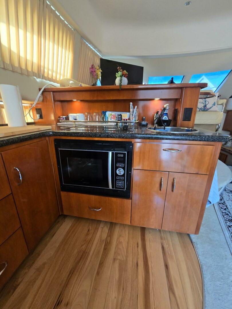 Slide: The Image of Carver 360 Sport Sedan 2003 - 5348910