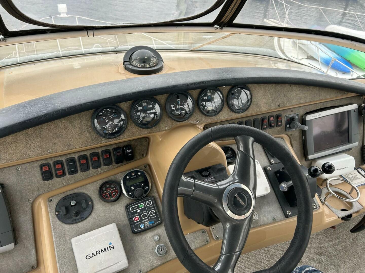 Slide: The Image of Carver 360 Sport Sedan 2003 - 5564395
