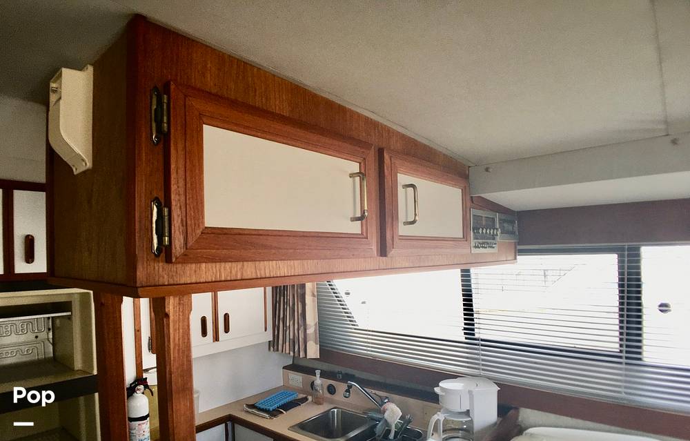Slide: The Image of Salon Cabinets - 7854964