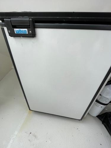 Slide: The Image of 2006 Carver 36 Mariner refrigerator in cabin interior - 4