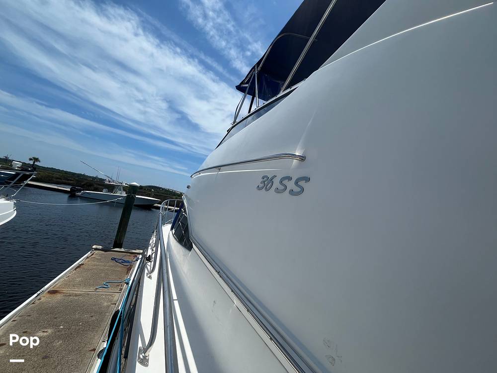 Slide: The Image of Carver 36SS 2005 - 15502009