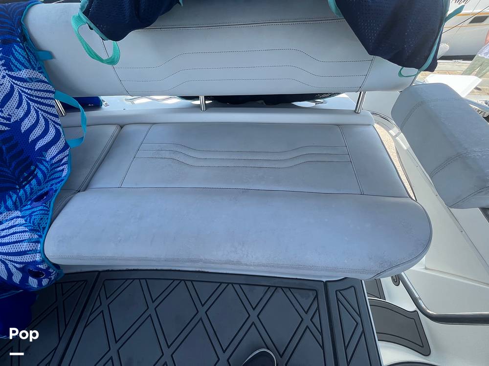 Slide: The Image of Carver 36SS 2005 - 15502088