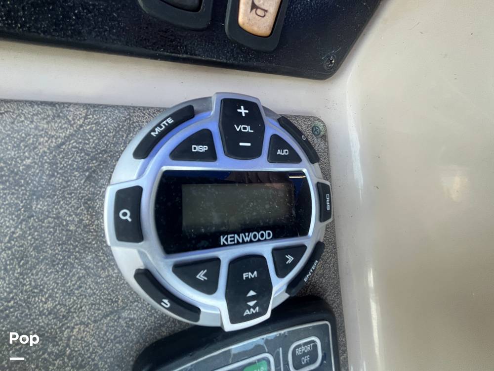 Slide: The Image of Carver 36SS 2005 - 15502100