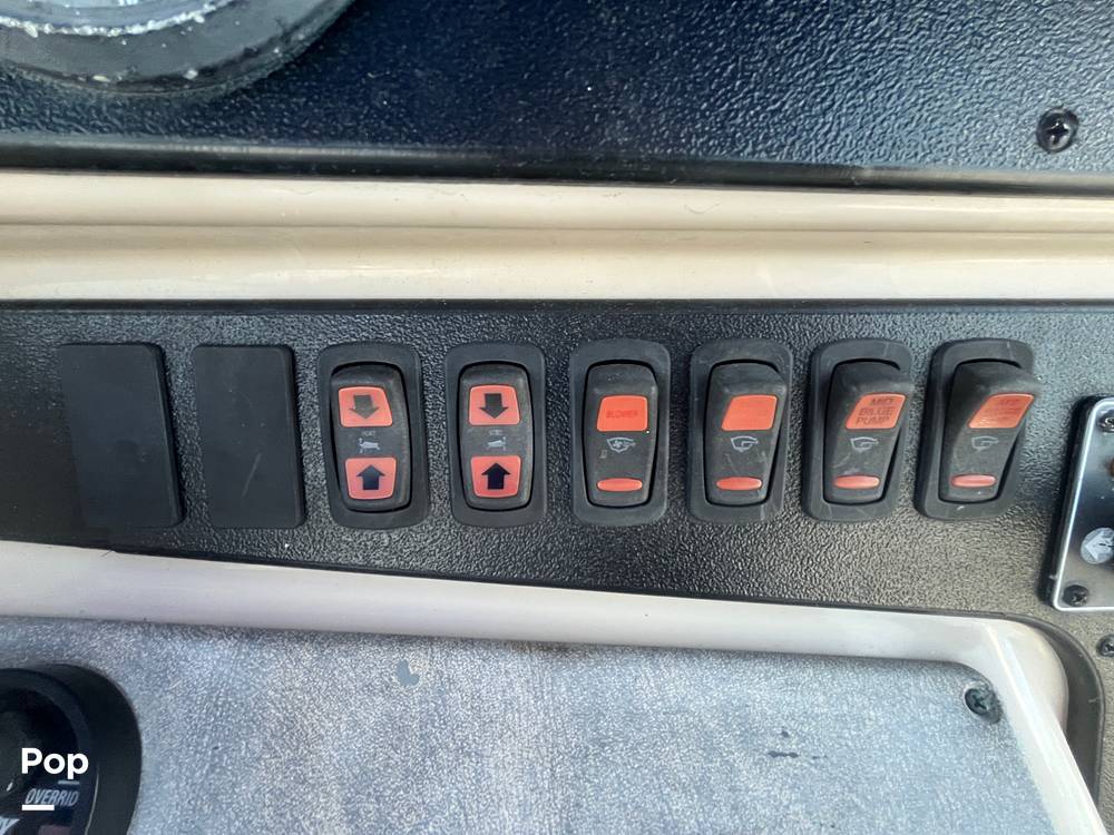 Slide: The Image of Carver 36SS 2005 - 15502106