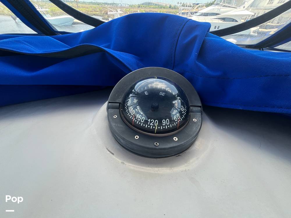 Slide: The Image of Carver 36SS 2005 - 15502130