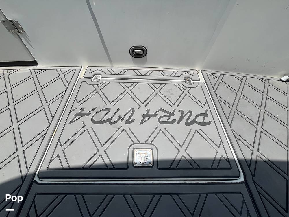 Slide: The Image of Carver 36SS 2005 - 15502132