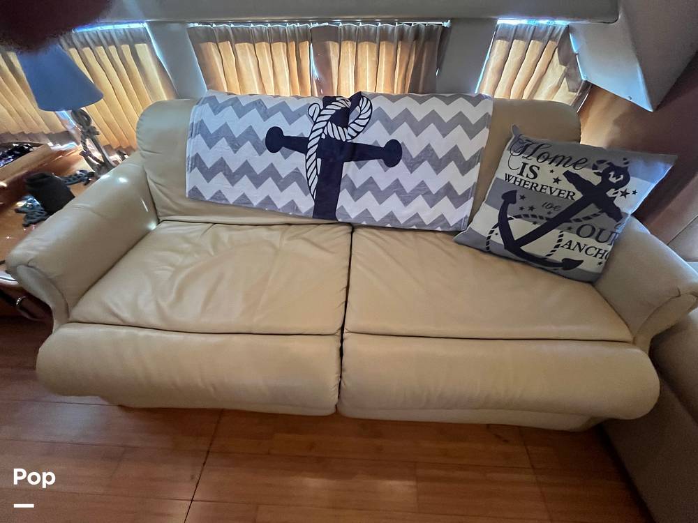 Slide: The Image of Carver 36SS 2005 - 15502135