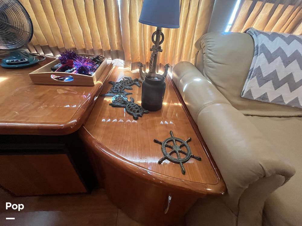 Slide: The Image of Carver 36SS 2005 - 15502140