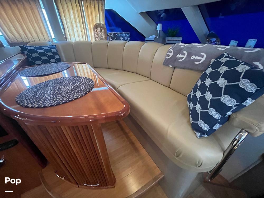 Slide: The Image of Carver 36SS 2005 - 15502158