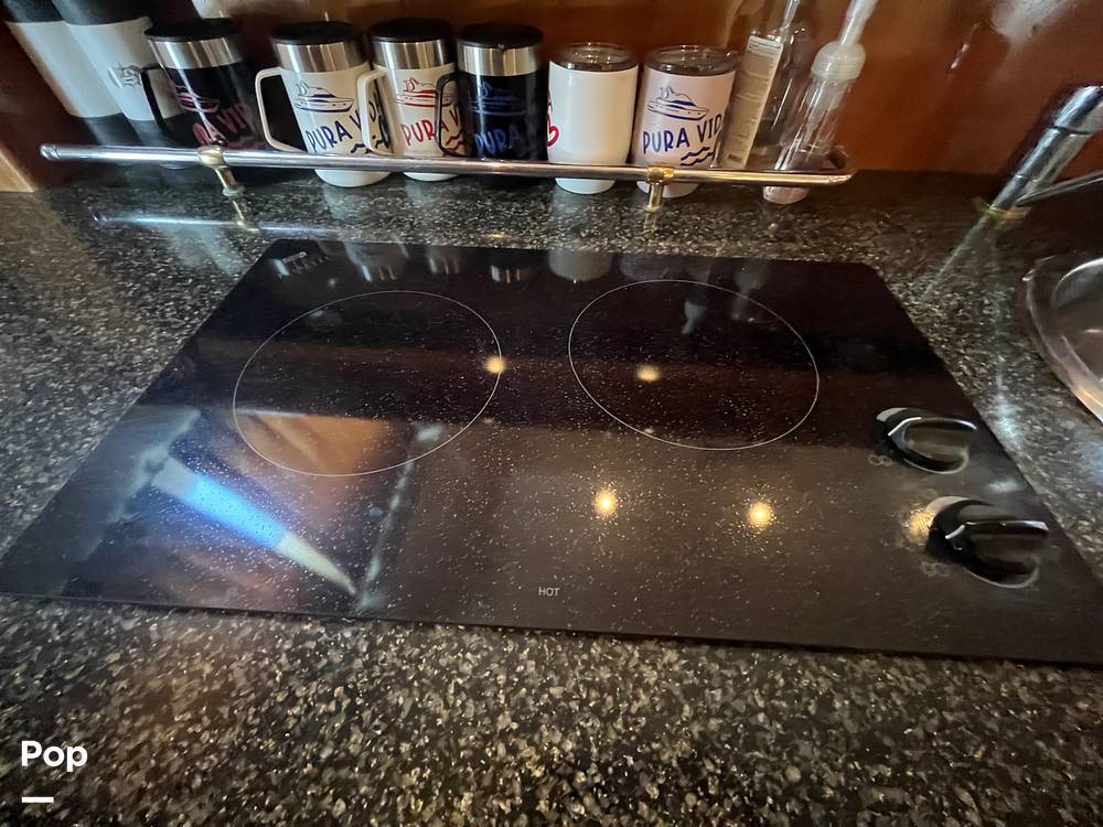 Slide: The Image of Carver 36SS 2005 - 15502164