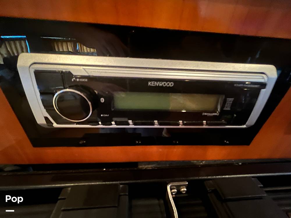 Slide: The Image of Carver 36SS 2005 - 15502169