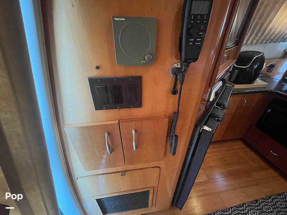 Slide: The Image of Carver 36SS 2005 - 15502176