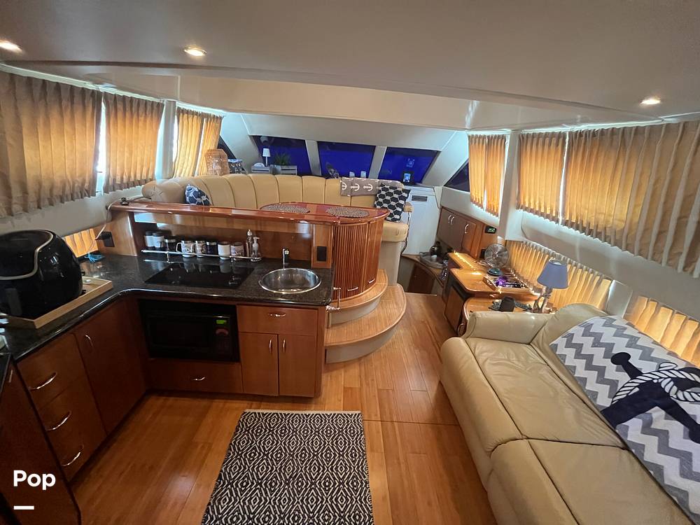 Slide: The Image of Carver 36SS 2005 - 15502181