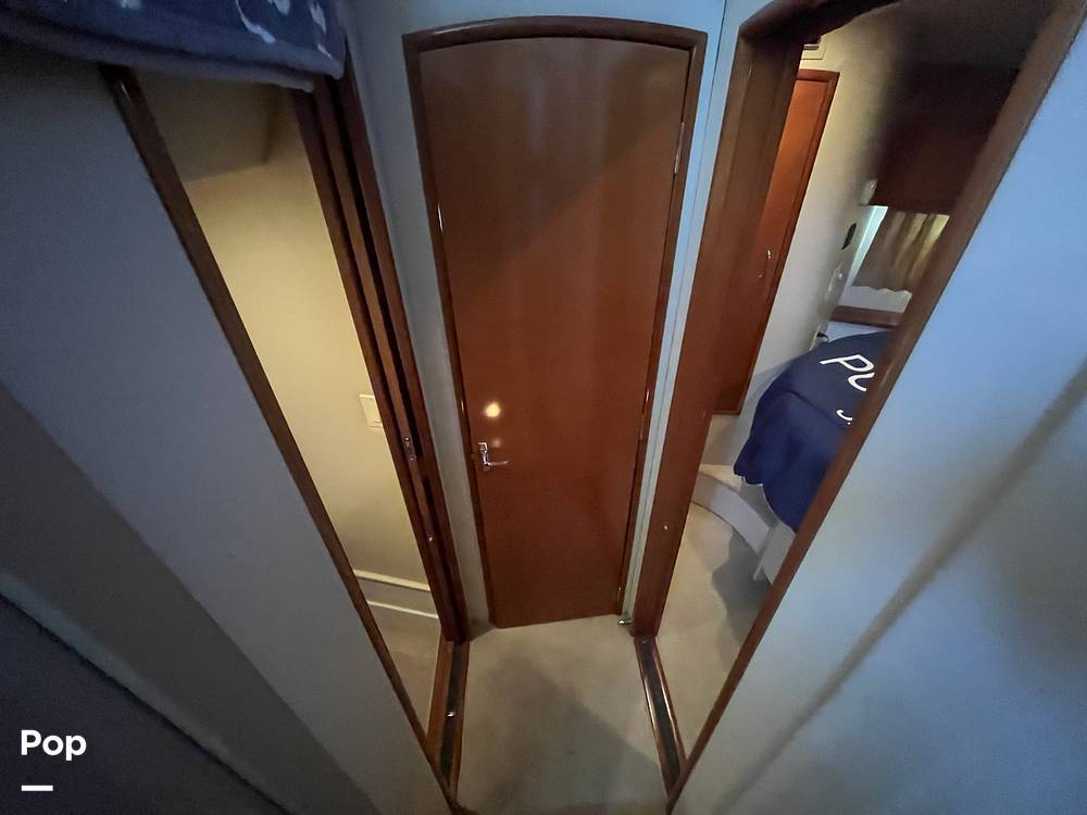 Slide: The Image of Carver 36SS 2005 - 15502190