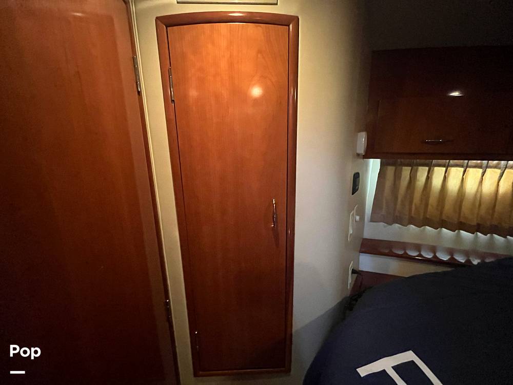 Slide: The Image of Carver 36SS 2005 - 15502205