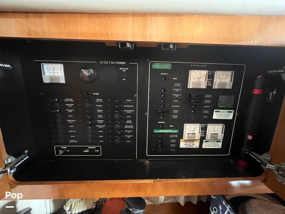 Slide: The Image of Carver 36SS 2005 - 15502213