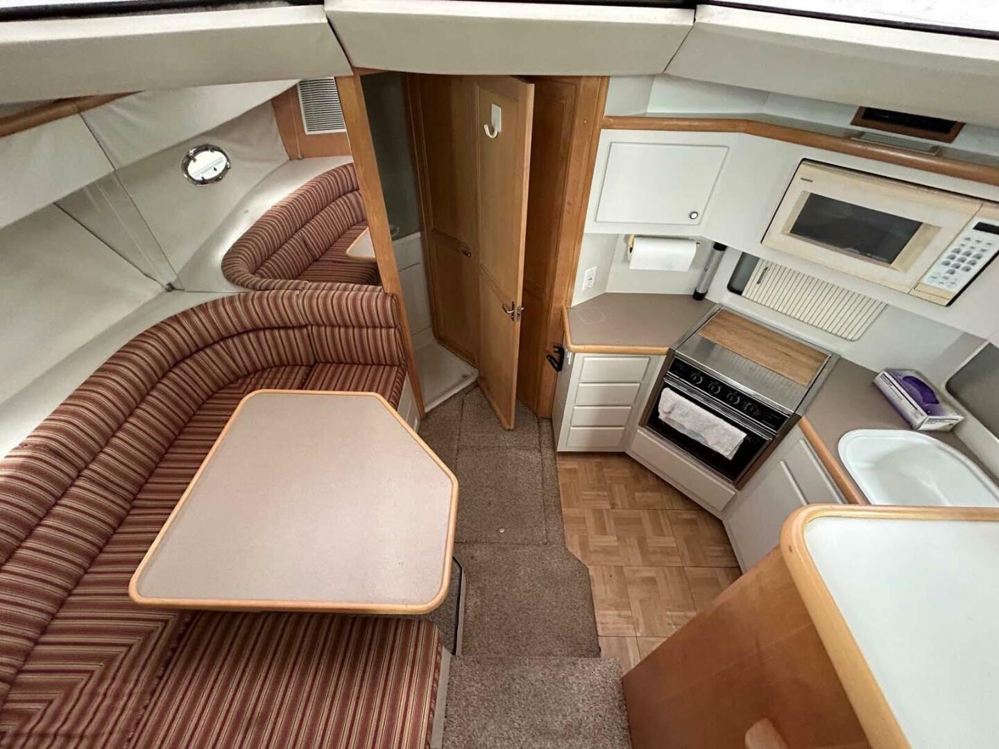 Slide: The Image of Carver 370 Aft Cabin 1995 - 4543532