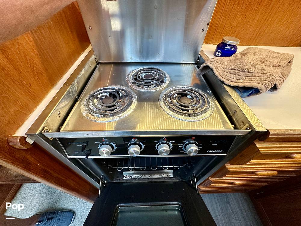 Slide: The Image of Stove / Oven - 15369442