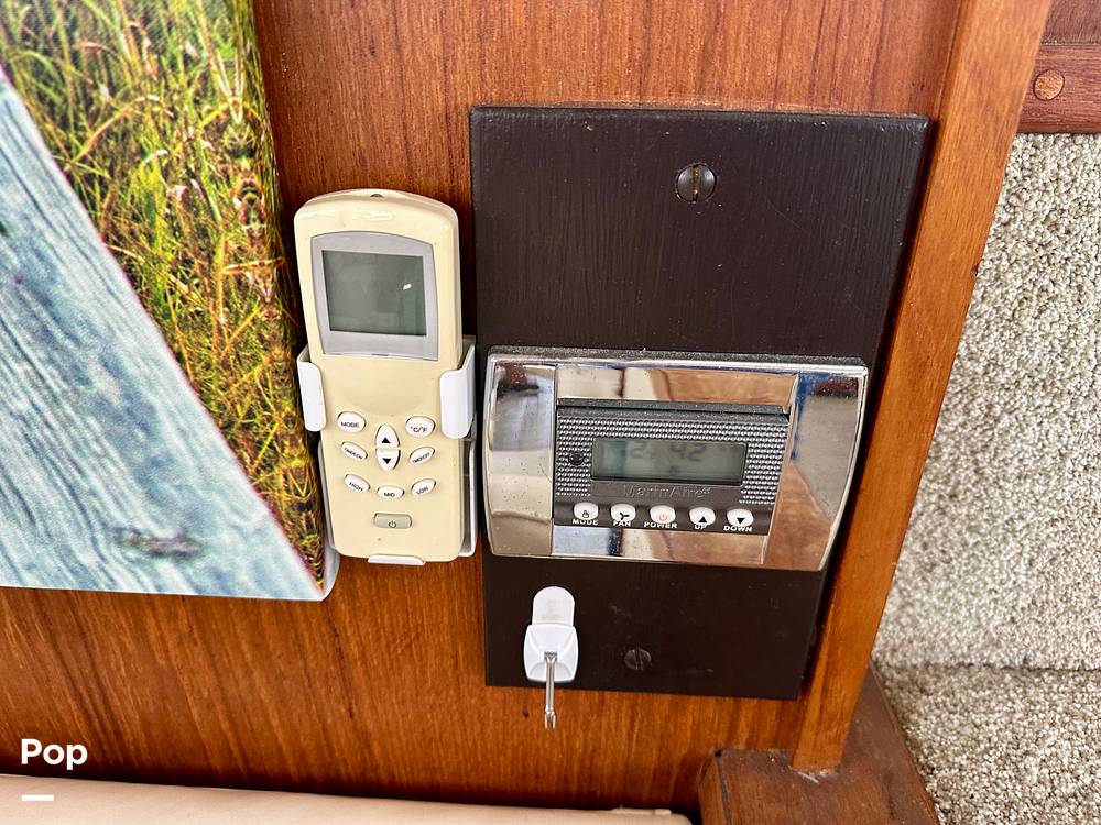 Slide: The Image of Carver 3807 1988 - 15369487