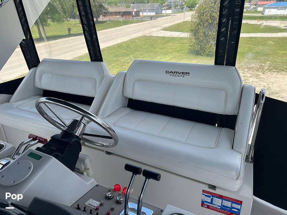 Slide: The Image of Carver 380 Santego 1998 - 15525744