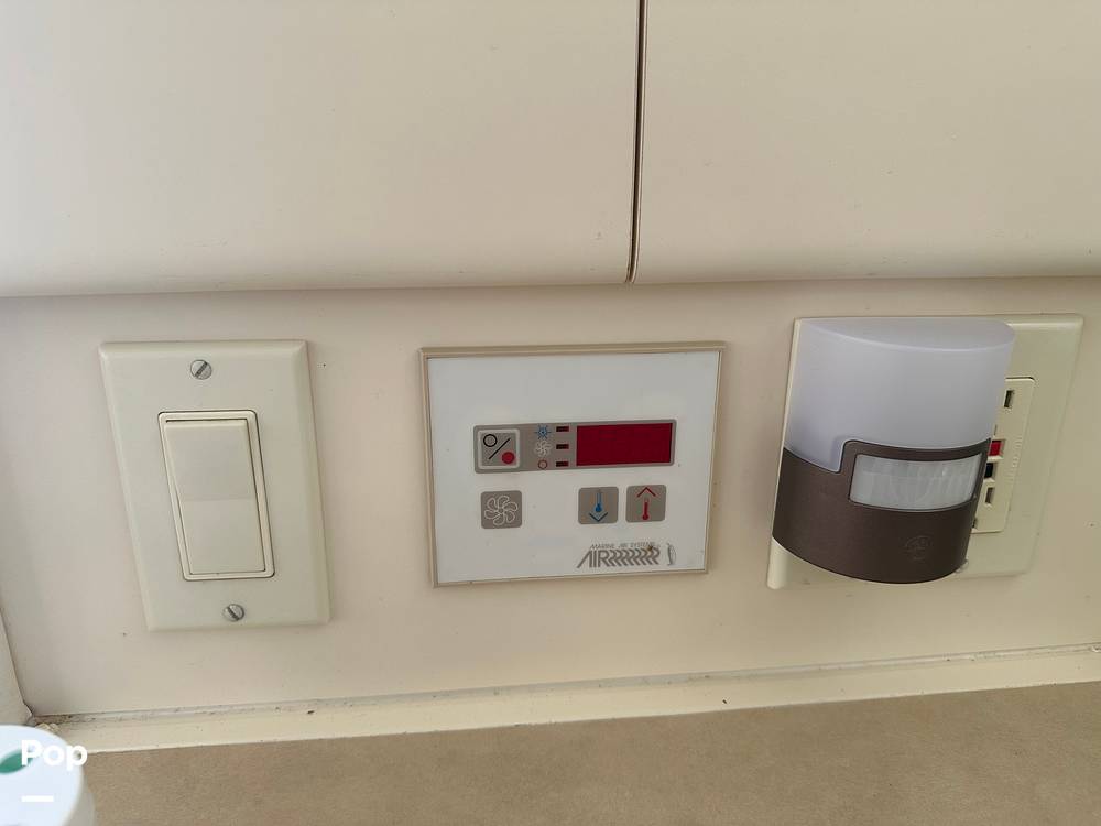 Slide: The Image of Carver 380 Santego 1998 - 15526251