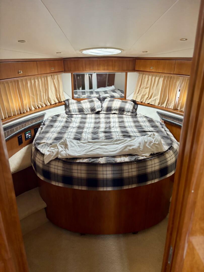 Slide: The Image of Carver 39 2000 - 5557586