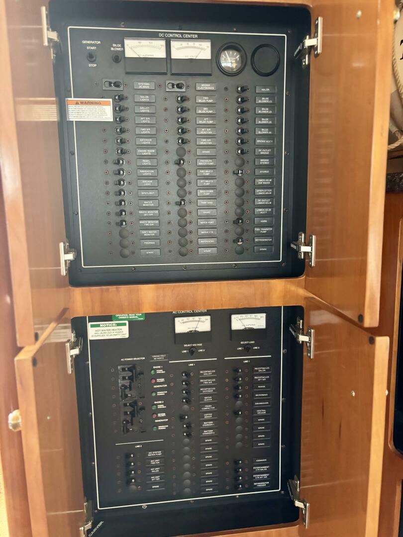 Slide: The Image of Carver 39 2000 - 5557611