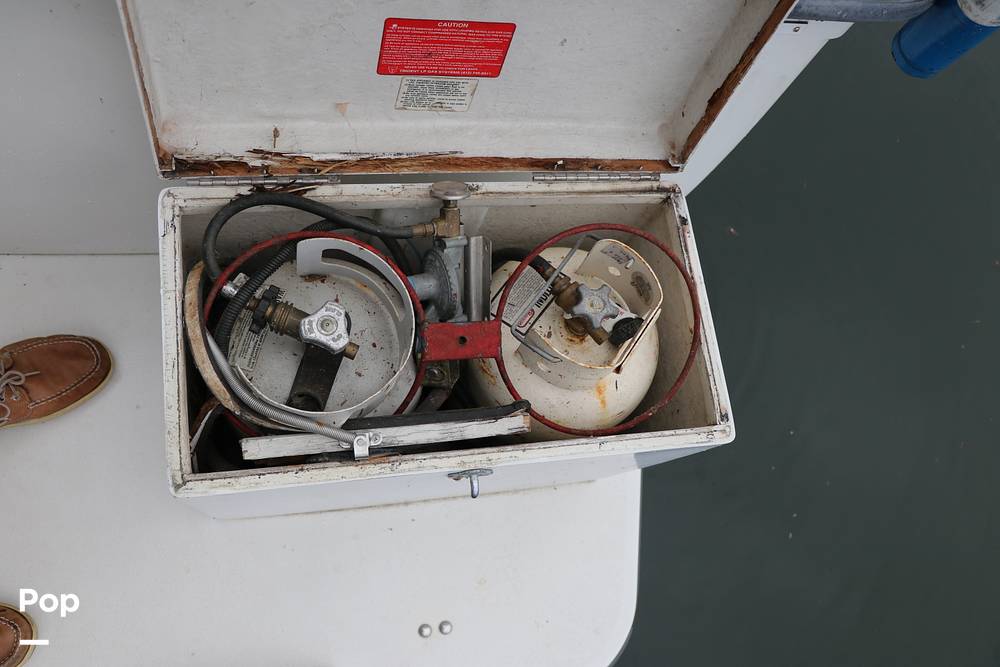 Slide: The Image of Carver 390 Aft Cabin 1994 - 14217196