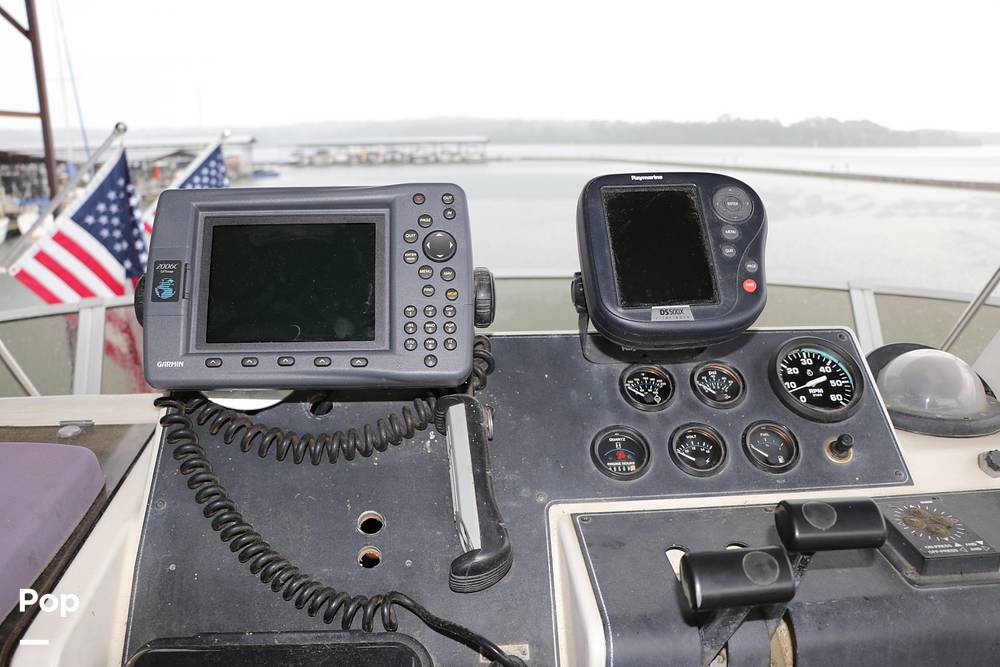 Slide: The Image of Carver 390 Aft Cabin 1994 - 14217143