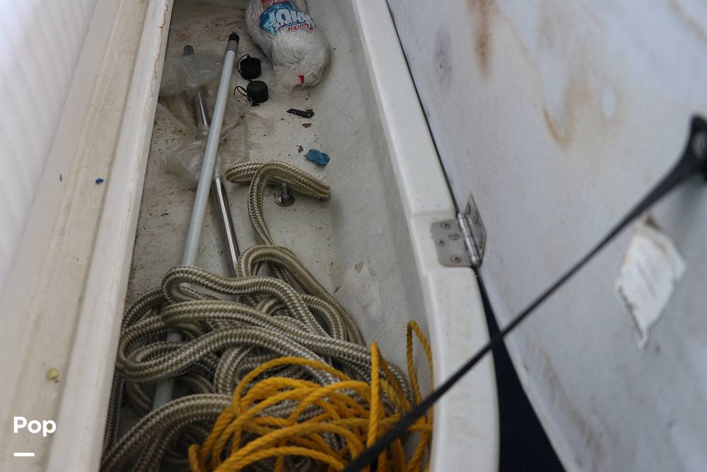 Slide: The Image of Carver 390 Aft Cabin 1994 - 14217201