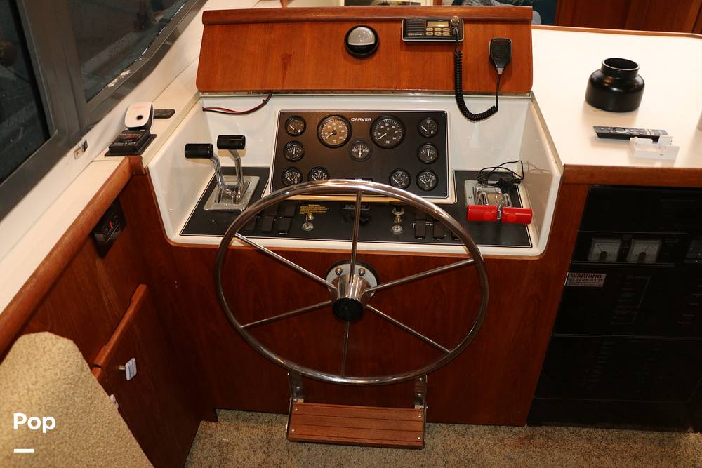 Slide: The Image of Carver 390 Aft Cabin 1994 - 14217153