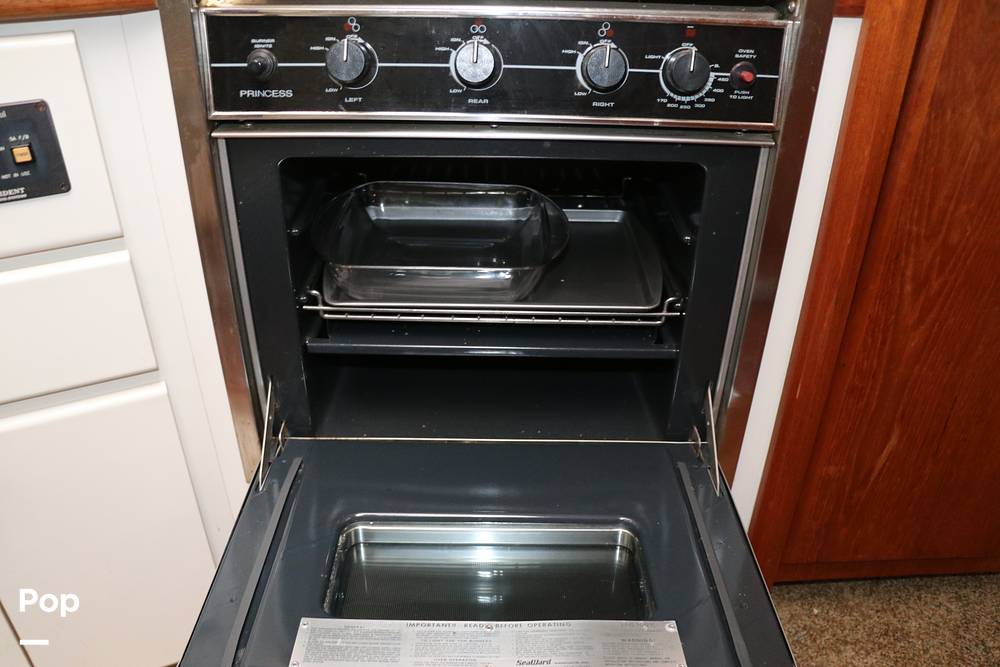 Slide: The Image of Carver 390 Aft Cabin 1994 - 14217168