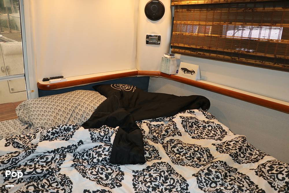 Slide: The Image of Carver 390 Aft Cabin 1994 - 14217185
