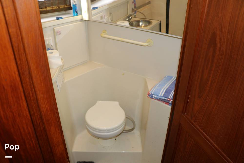 Slide: The Image of Carver 390 Aft Cabin 1994 - 14217189